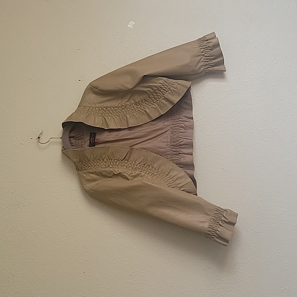 LOOK croptop jacket size XL beige